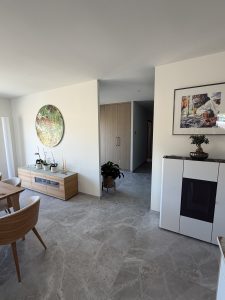 Entrée maison moderne Vosges - Immo conceptions Maître d'Oeuvre à Sauveur (70300)